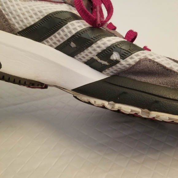 Adidas Marathon 10 Men's 11 White Low Top Sneakers Trainers SEE PHOTOS FLAW - Picture 9 of 11